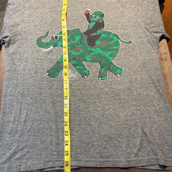 Riot Society Mens Elephant Cotton Blend T-Shirt Size Large (SKU: 33M) - Picture 6 of 6